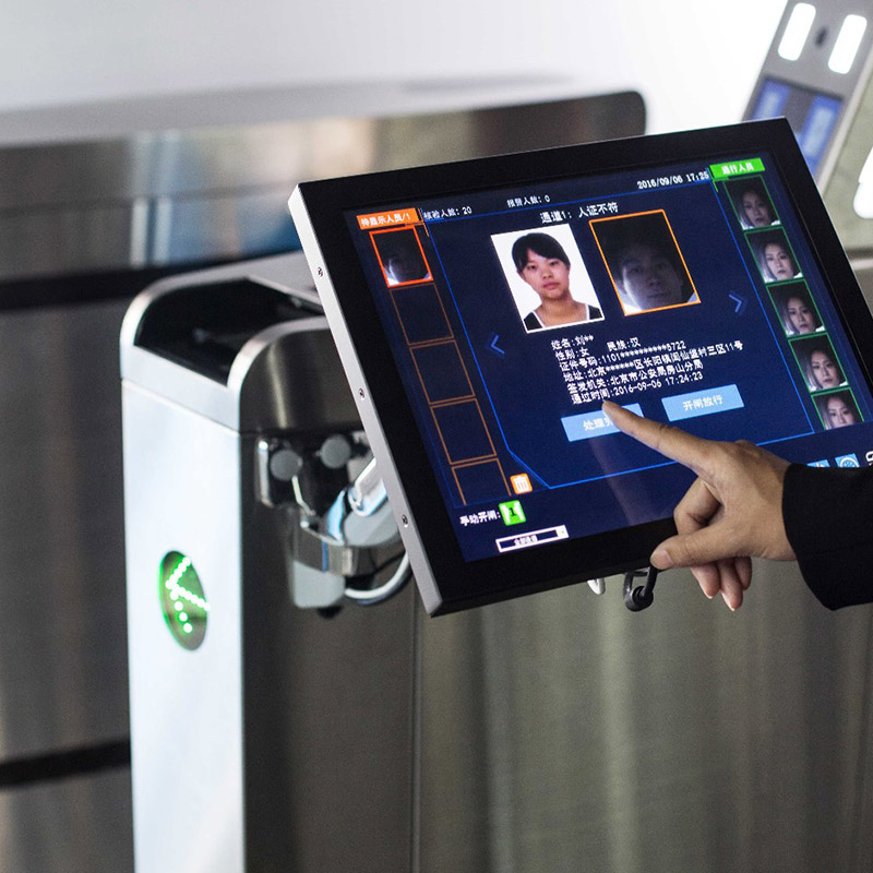 人證比對閘機系統